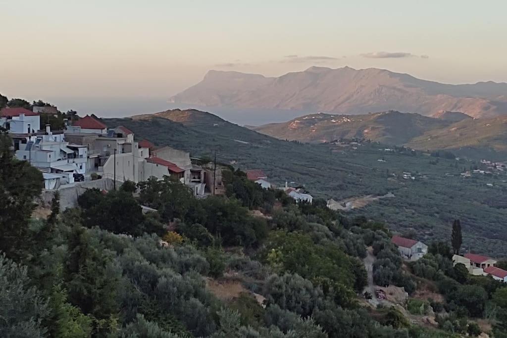 Vasiliki'S Residence Amazing View Kissamos Bagian luar foto